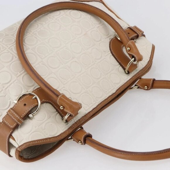 Salvatore Ferragamo Gancini Hand Bag Leather Ivory Gold Auth 147963 - Picture 6 of 16